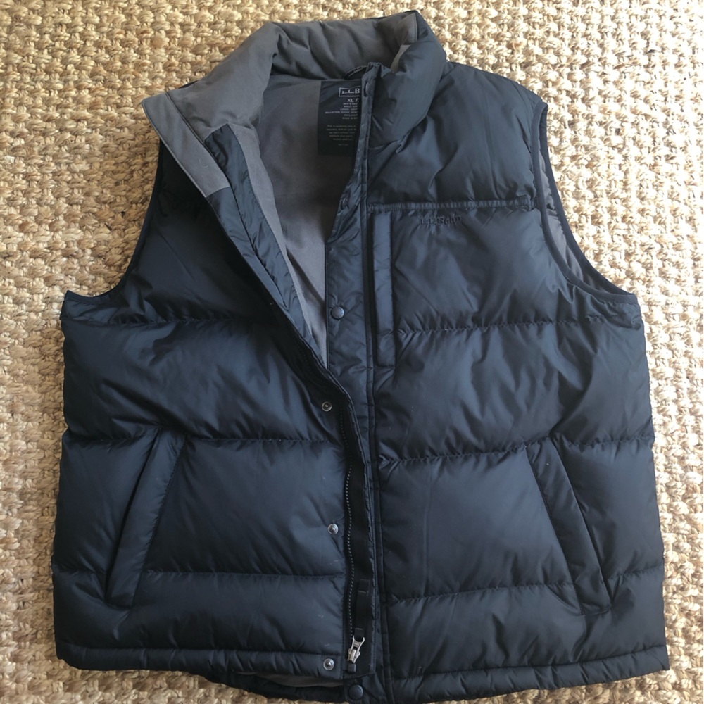 New: LL Bean Classic Down Vest. Wind and Water Resistant. Size XL
